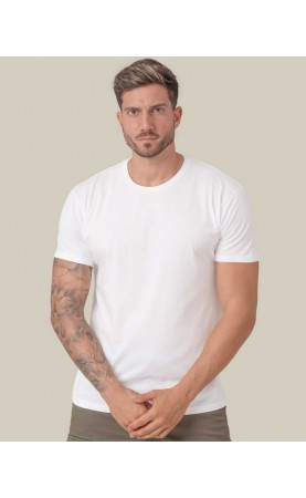 Camiseta básica de hombre especial para impresión digital, de manga corta y algodón
peinado. Disponible desde la talla S hasta